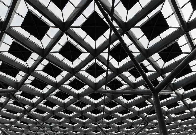 Geometría del techo de un edificio moderno